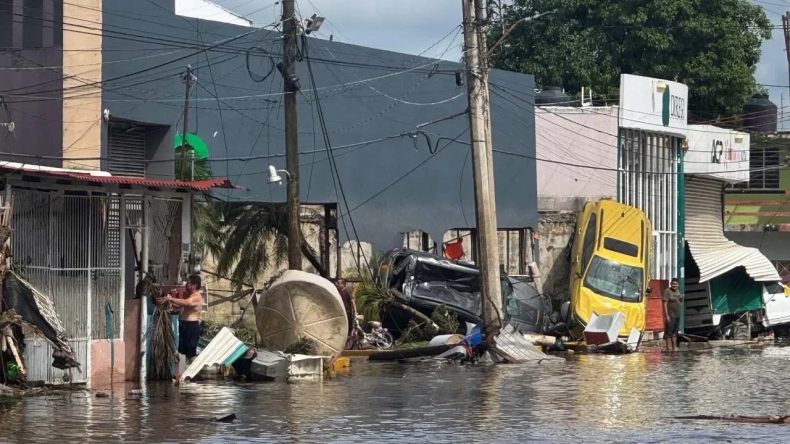 Meksika’da Sel Felaketi: 42 Kişi Hayatını Kaybetti, 27 Kişi Kayıp