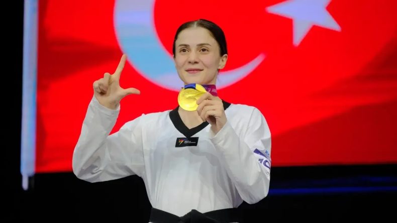 Merve Dinçel, Üst Üste İkinci Kez Dünya Şampiyonu