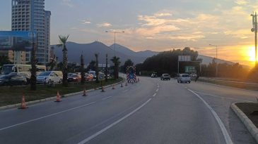 Narlıdere Yönüne Gidenler Dikkat: Otoyolda Asfalt Çalışmaları Başladı