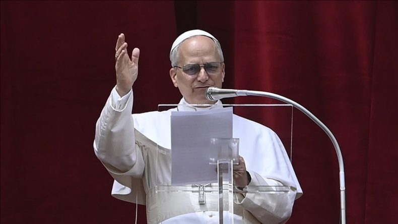 Papa Türkiye’ye Geliyor: İznik’teki Kilisede Bin 700 Yıl Sonra İlk Dua!