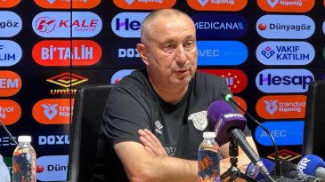 Stoilov: Kırmızı Kart Maçın Kırılma Anı Oldu