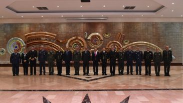 Türkiye ve Yunanistan Arasında Önemli Zirve: Heyetler İzmir’de Bir Araya Geldi