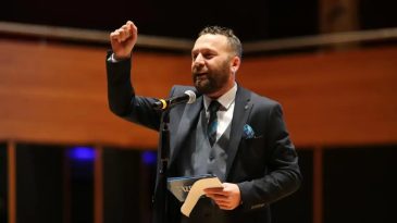 Ümit Kartal Kayıt’ın 3. Bölümünde CHP İzmir’deki Son Gelişmeleri Değerlendiriyor