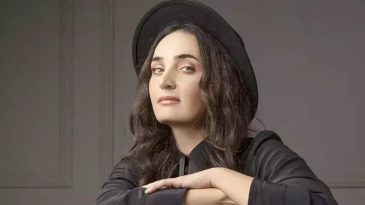 Ünlü Oyuncu Fadik Sevin Atasoy, Japonya'daki İlk Kadın Samuray Okuluna Katıldı