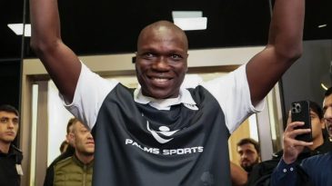 Vincent Aboubakar'dan Sürpriz İmza!