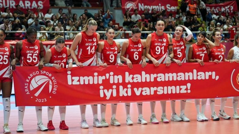 Voleybolun Yıldızlarından İzmir'in Kahramanlarına Teşekkür: İyi Ki Varsınız