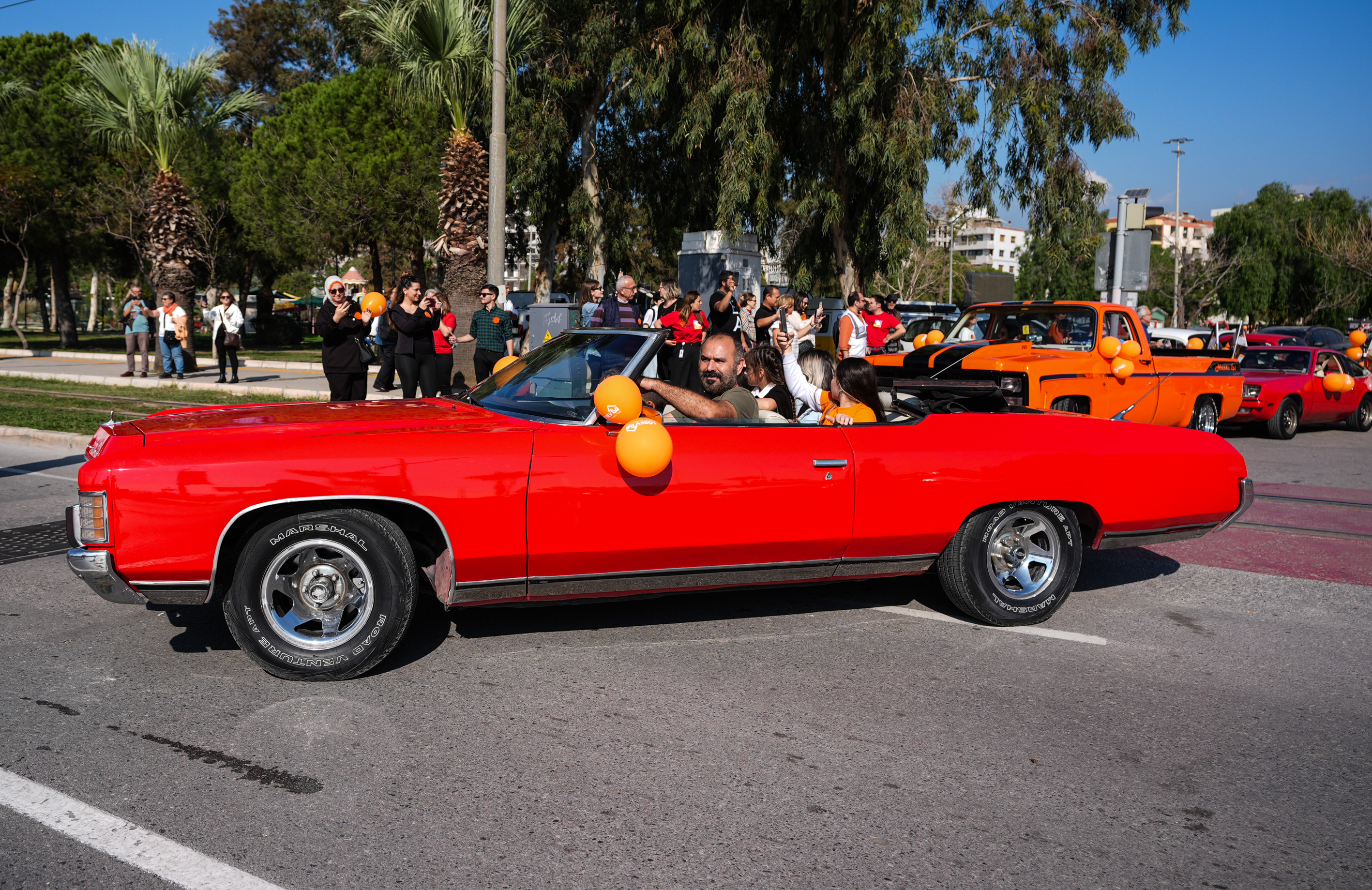 Çocuklar ve Aileler