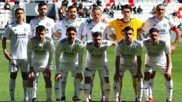 Altay, Balıkesirspor'a 1-0 Yenildi