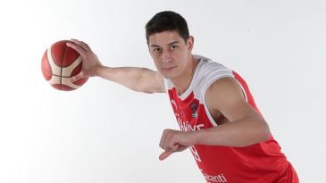 Antrenmanda Rahatsızlandı: Samet Geyik Ameliyat Geçirdi