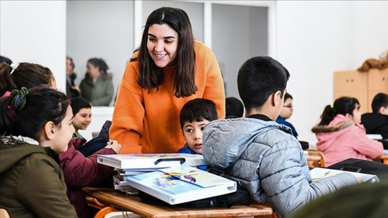 Ara Tatil Sona Yaklaşıyor: Milyonlarca Öğrenci Yarın Okula Geri Dönüyor!