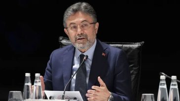 Bakan Yumaklı'dan Zirai İlaçlar Hakkında Önemli Açıklama