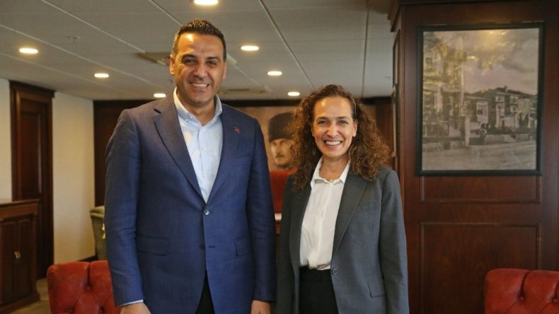 Çiğli Belediye Başkanı Yıldız’dan Ünsal’a destek: Çabasını anlıyoruz, sonuna kadar yanındayız