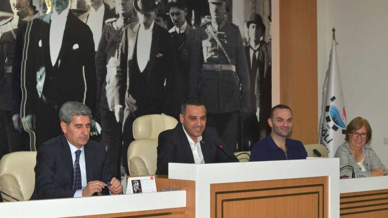 Çiğli’nin Çöpleri Menemen Türkelli’ye Taşınıyor: Mali Yükümlülükler Var