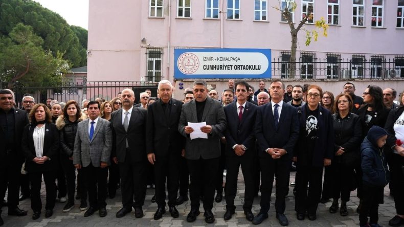 CHP İzmir'den MEB'e 10 Kasım Tepkisi: Atatürk Milletin Kalbindedir!
