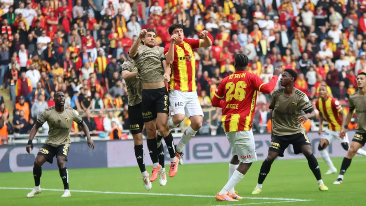 Göztepe ve Kocaeli Maç Karesi