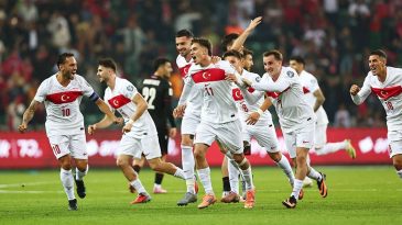 Gurur ve G&ouml;zyaşı: A Milli Takım'ın Play-Off Tarih&ccedil;esi