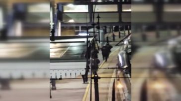 İngiltere'de Tren Saldırısı: 11 Yaralı