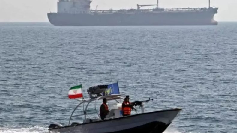 İran'dan Hürmüz Boğazı'nda Gerginlik Yükselten Eylem