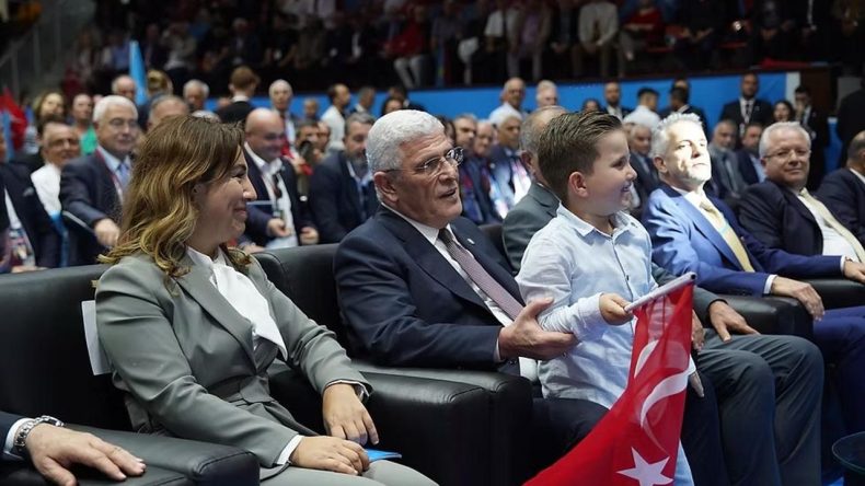İYİ Parti İzmir’de Yeni Görev Dağılımı Duyuruldu