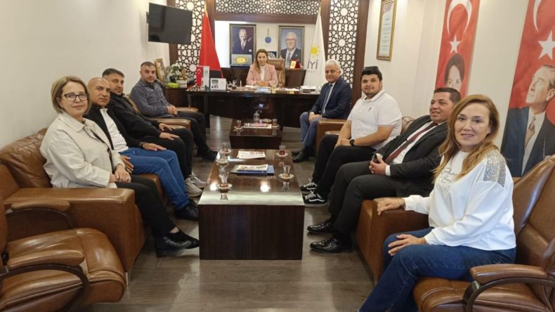 İZDEDA’nın Rezerv Alan Çalışmaları: Siyasi Partilerle Görüşmeler Devam Ediyor