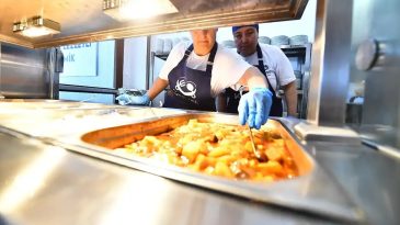 İzmir Büyükşehir'den Müjdeli Haber: O Tarihte Kent Lokantaları Ücretsiz