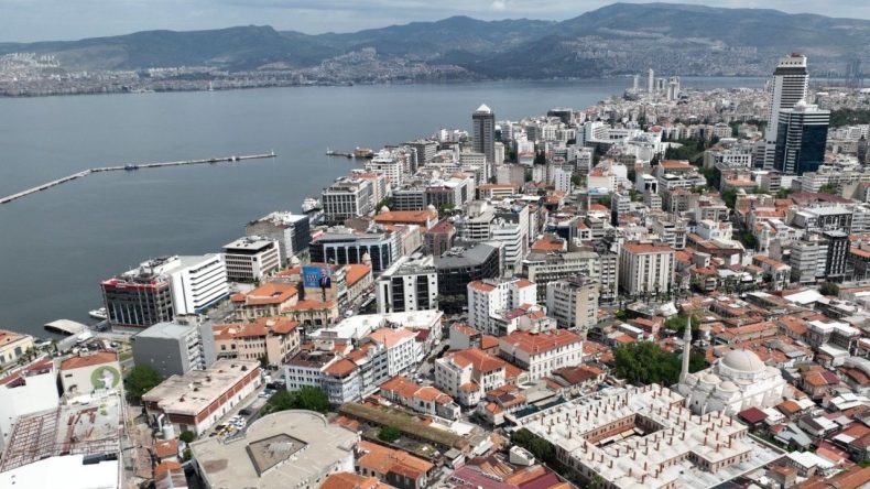 İzmir, Efes ve Bergama'dan Sonra Üçüncü UNESCO Alanı Olmaya Hazırlanıyor: 2028'de Gözler Üzerinde