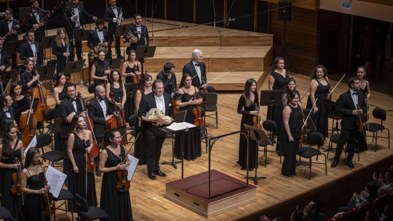 İzmir Oda Orkestrası’ndan Klasik Müzik Ziyafeti