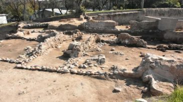 İzmir'de 8 bin yıllık seramik atölyesi bulundu!