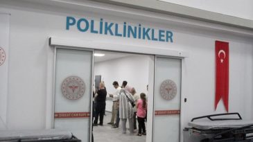 İzmir'deki 9 Hastane Depreme Dayanıksız: Sağlık Yatırımlarında &Uuml;vey Evlat Muamelesi!