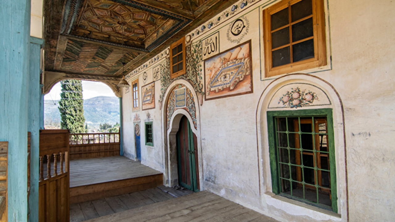 Cami Dış Görünümü