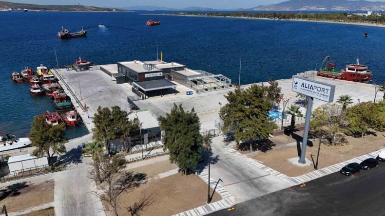 İzmir’in 7. Deniz Hudut Kapısı Aliağa’ya açıldı: İlk sefer Midilli’ye yapılacak
