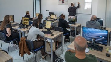 İzmir’de Mobilyacılık Kurslarına Yoğun İlgi