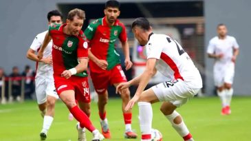 Karşıyaka Zirveye Doymuyor: 23 Yıl Aradan Sonra Bir İlk!