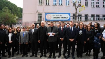 Kemalpaşa’da MEB’e 10 Kasım Tepkisi: Kalbimizden Silemezsiniz!
