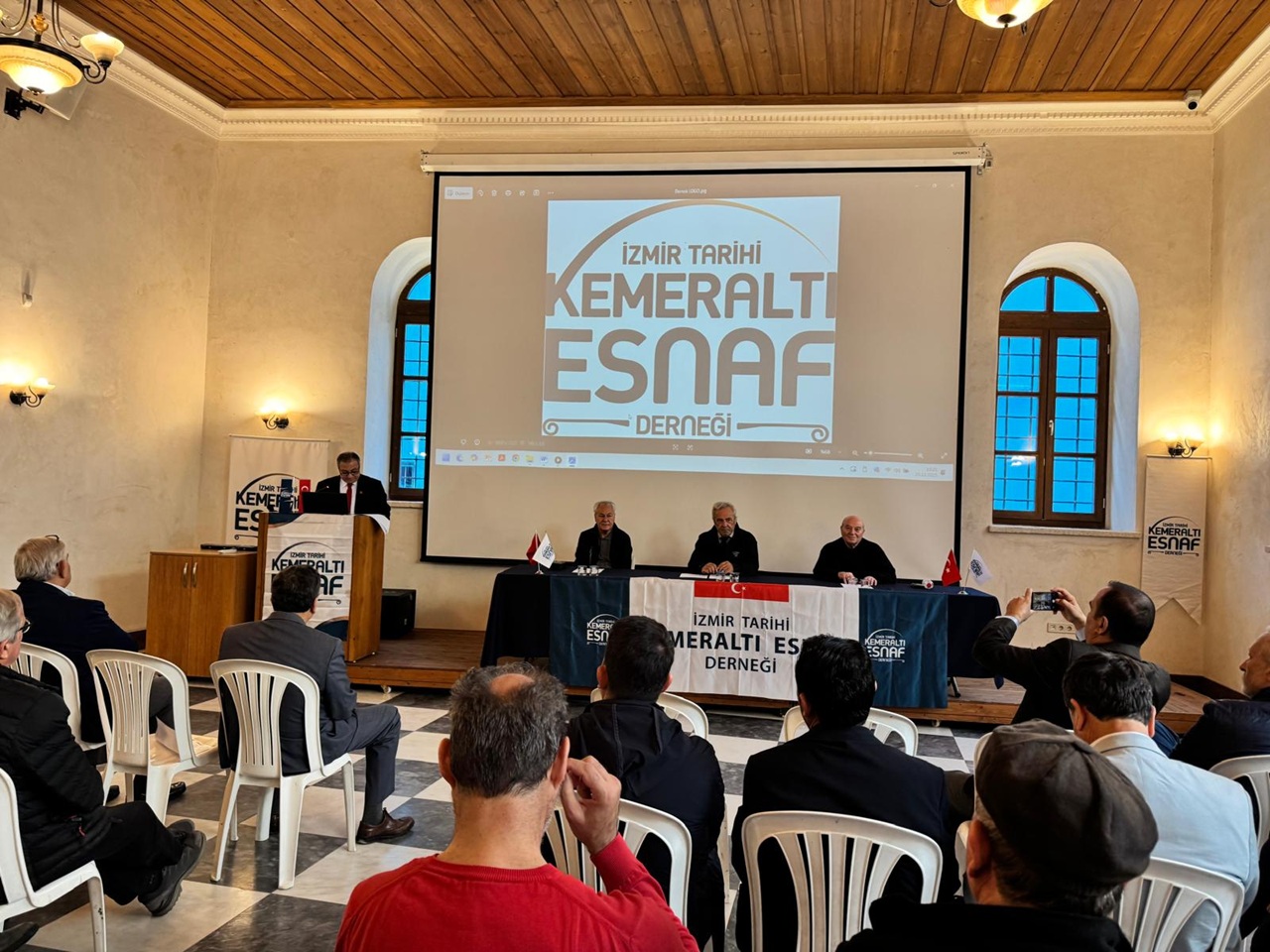 Kemeraltı Esnaf Derneği