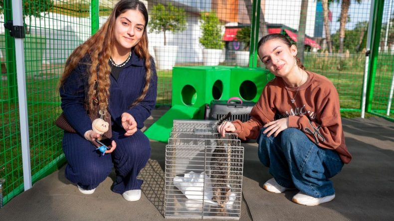 Konak’ta Engelli Can Dostlar Yeni Yuvalarına Kavuştu