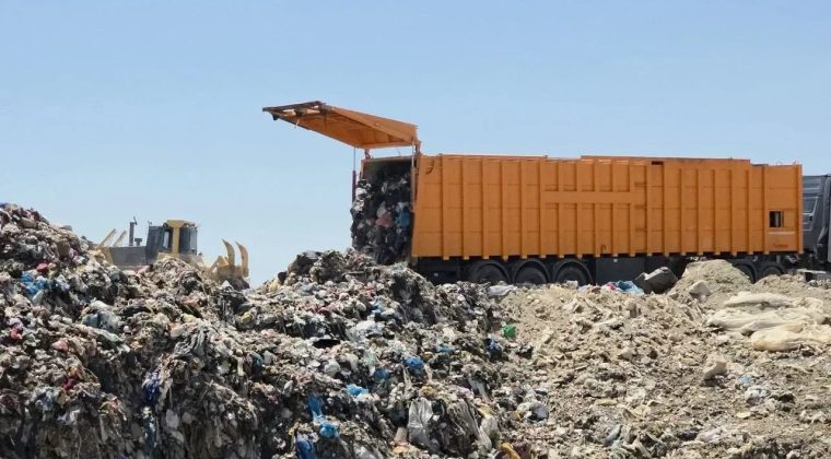 Mecliste Onaylandı: İzmir'in Çöpleri Manisa'ya Gönderilecek