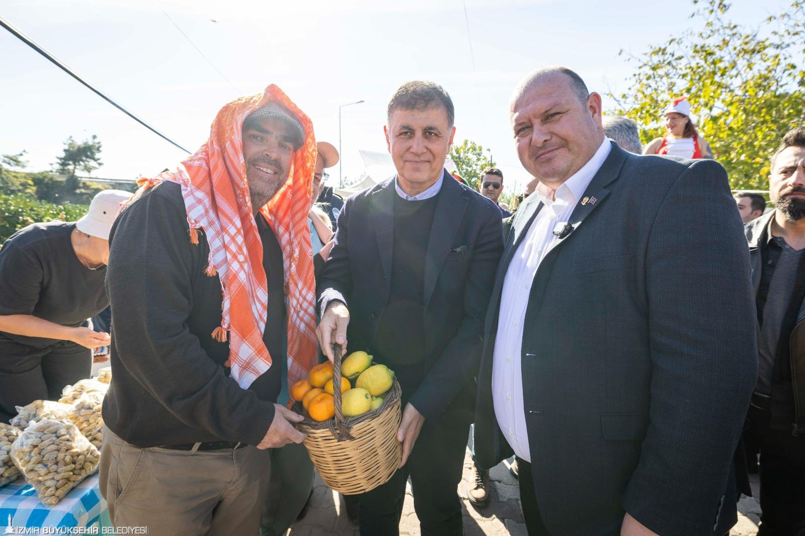Menderes Mandalina Festivali