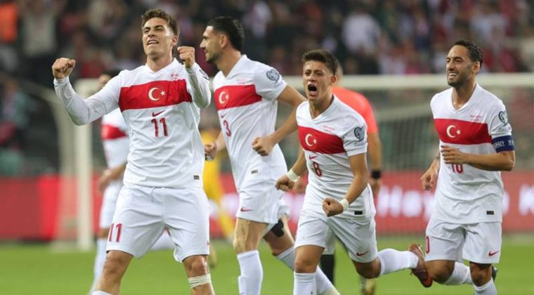 A Milli Takım'da önemli gelişme: Yıldız futbolcu kadrodan çıkarıldı