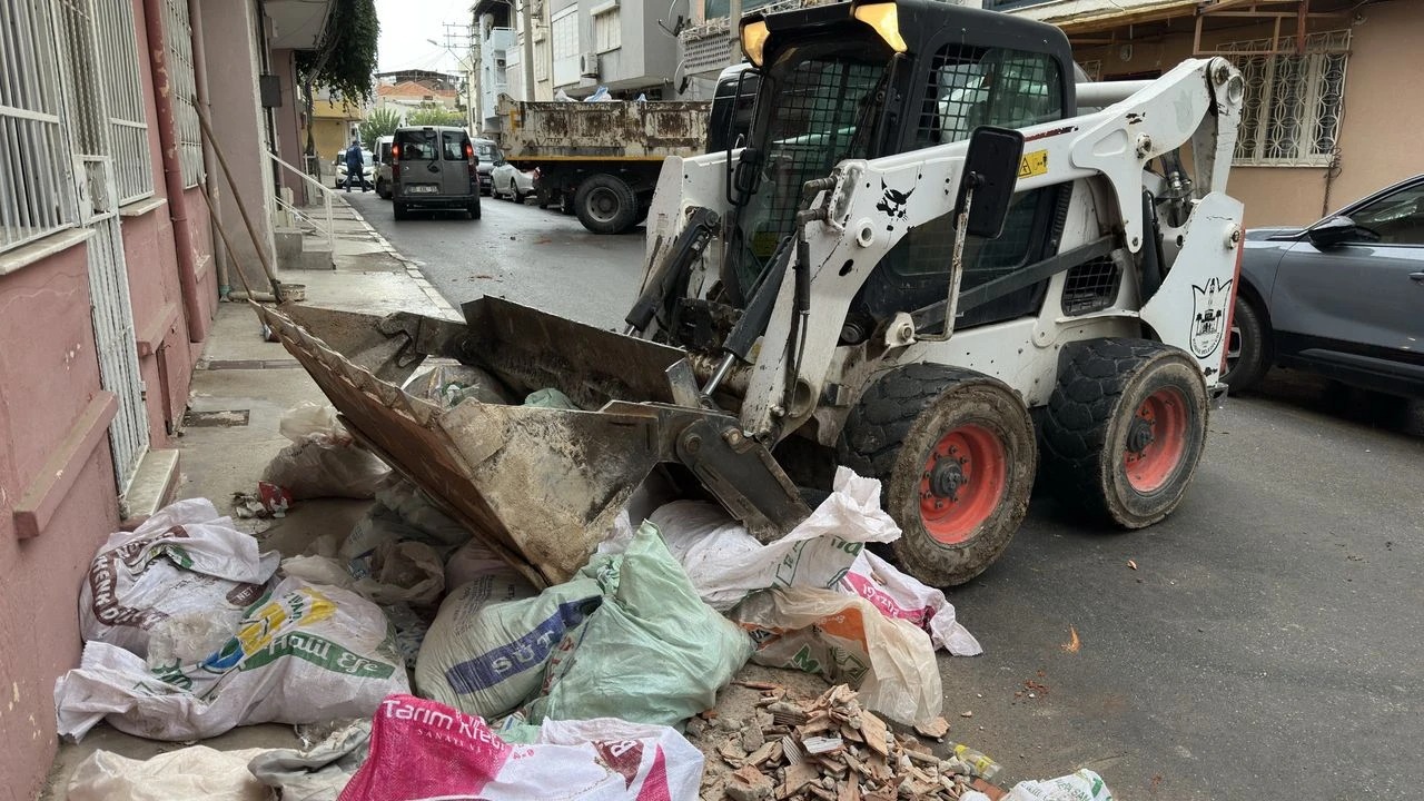 Çiğli Moloz Toplama Çalışmaları