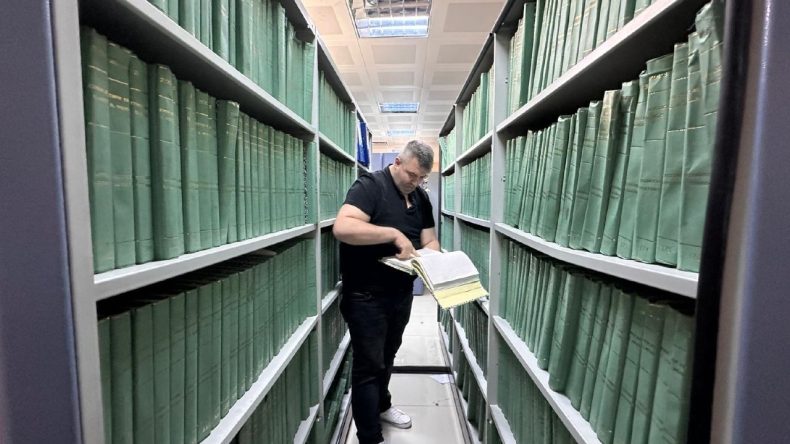 SGK İzmir Arşivinde Dijital Dönüşüm Başladı: 75 Milyon Evrak Bilgisayara Aktarılıyor