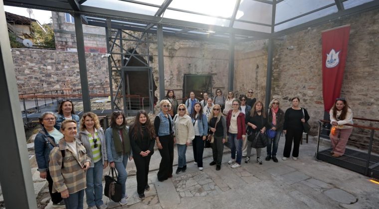 Tarihi Hamamda Sanat Keyfi