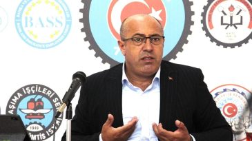 T&uuml;rk-İş&rsquo;ten İzmir B&uuml;y&uuml;kşehir&rsquo;e havuz sistemi tepkisi: Bu bir işkencedir, derhal vazge&ccedil;ilmeli!