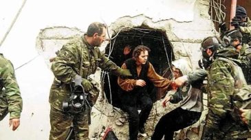 25 Yıl &Ouml;nce Başlatılan Hayata D&ouml;n&uuml;ş Operasyonu: İnsanlık Ayıbı