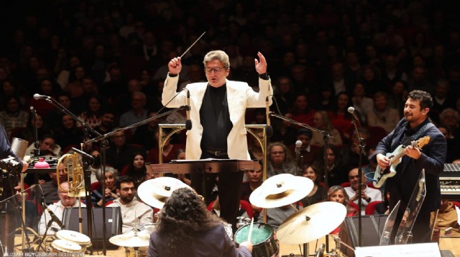 AASSM&rsquo;de m&uuml;zik ve dans dolu gece