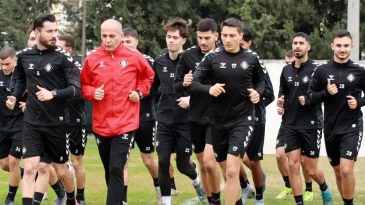 Altay Zor D&ouml;nemden Ge&ccedil;iyor: Rakiplerde Aynı Korkuyu Yaşıyor!