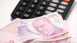 Asgari &Uuml;cret İ&ccedil;in Kritik Toplantı Bug&uuml;n Başlıyor: Masadaki Rakamlar Ne?