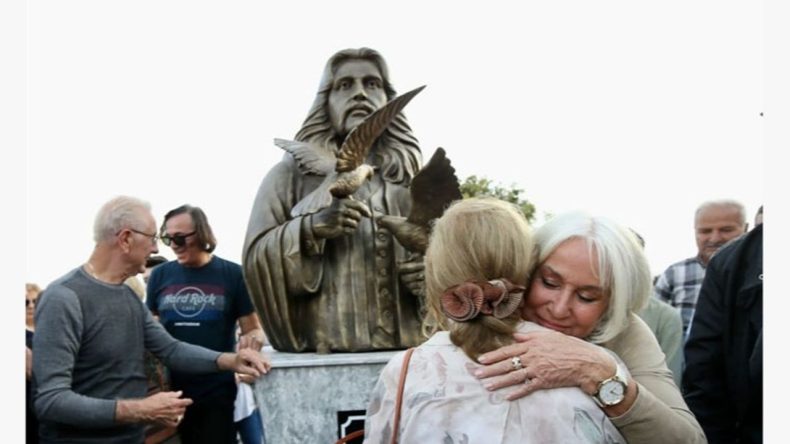Barış Manço’nun Karşıyakalıların Gönlündeki Yeri Bambaşka