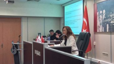 Başkan Yıldız &Uuml;nsal, Meclis Toplantısında A&ccedil;ıklamalarda Bulundu: Karşıyaka Yalnız bir Belediye