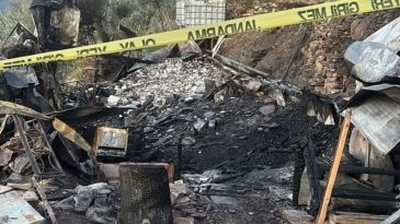 Bayındır&rsquo;da G&uuml;neş Paneli Ak&uuml;leri Yangın &Ccedil;ıkardı: Bir Kayıp, Bir Yaralı